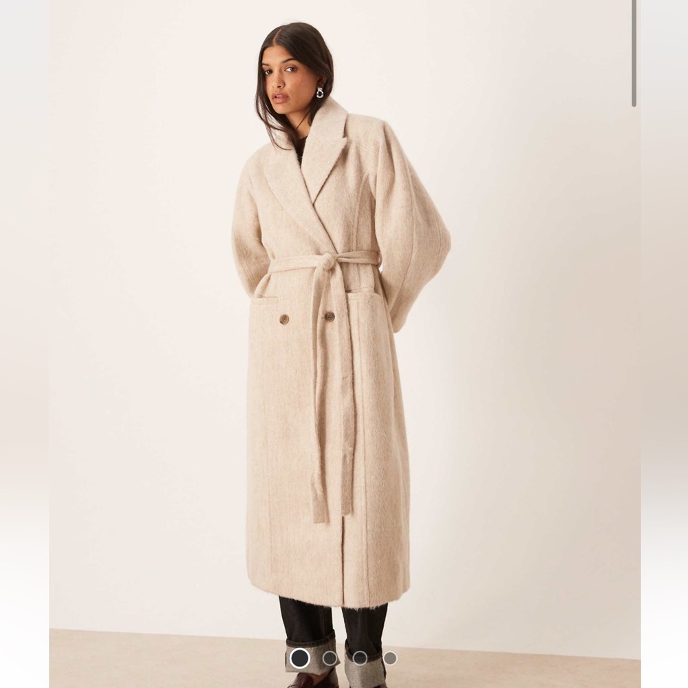 ASOS Brushed coat with dome sleeve, color oatmeal, women’s size S